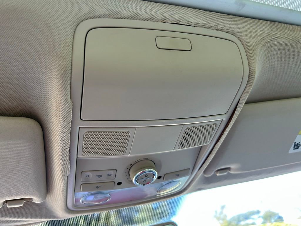 Used 2012 Volkswagen Tiguan SE FWD image 27