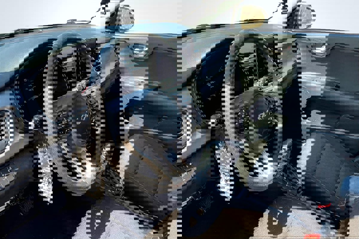 Used 2023 Kia Rio S image 14