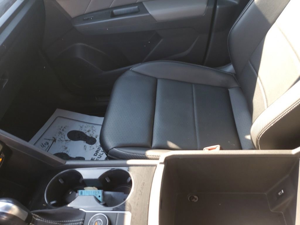 Used 2022 Volkswagen Atlas Cross Sport SE image 22