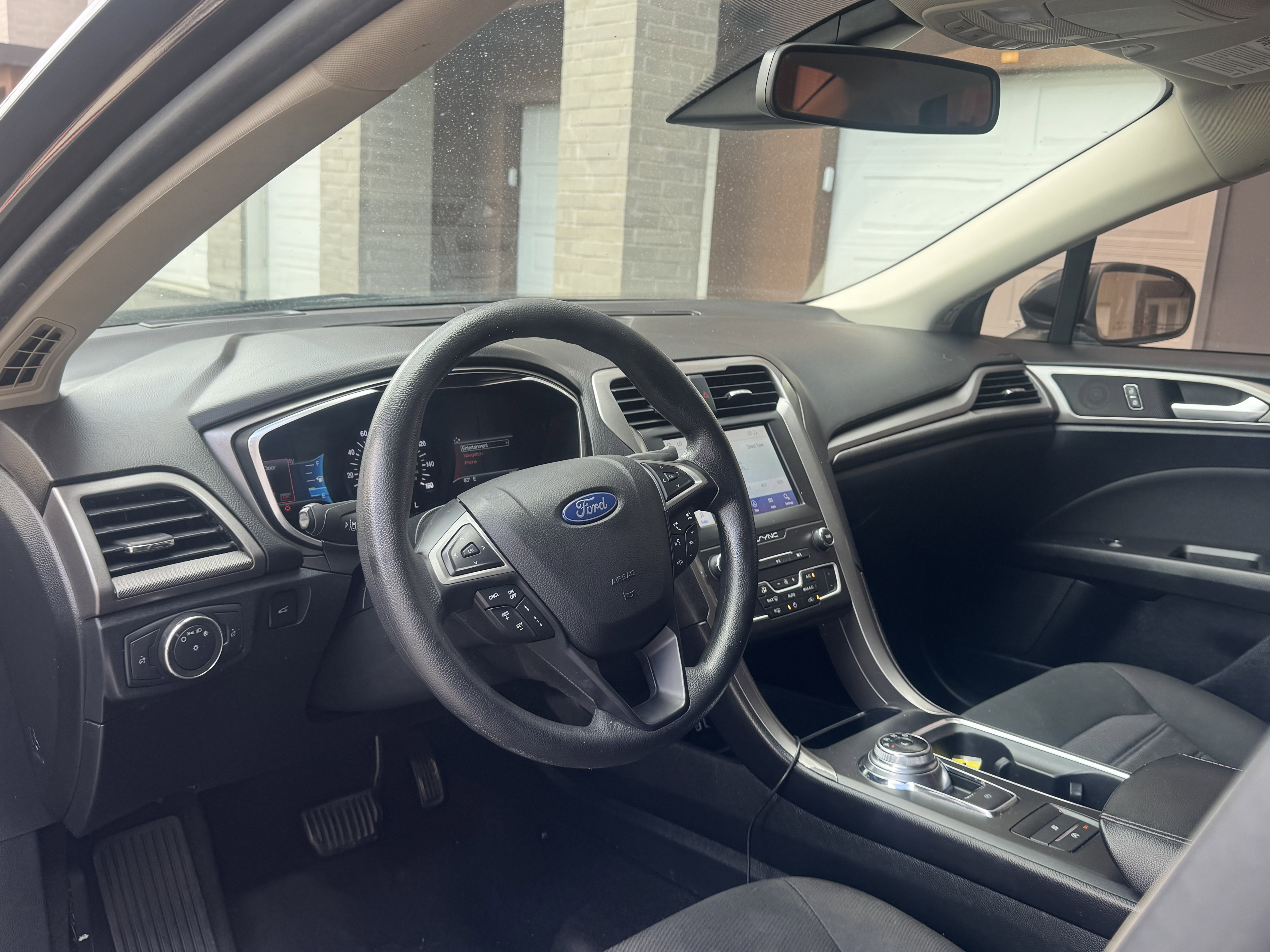 Used 2020 Ford Fusion SE image 13