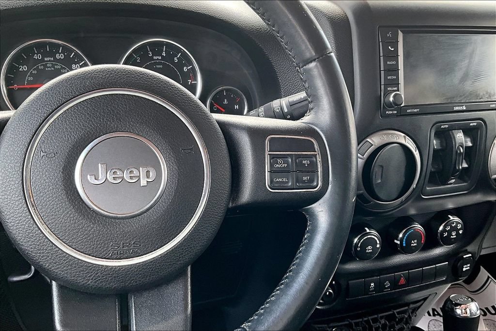 Used 2015 Jeep Wrangler Unlimited Sport w/ Quick Order Package 24S AWD/4WD image 18