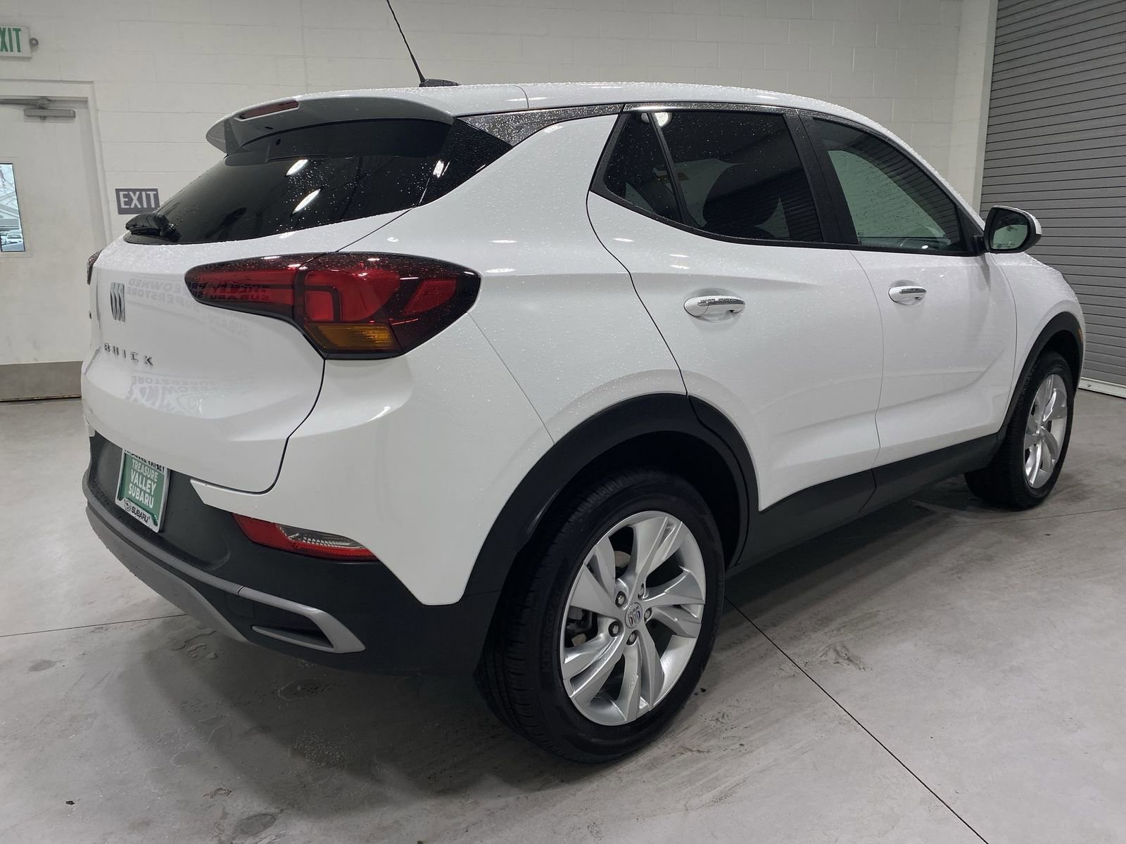 Used 2025 Buick Encore GX Preferred AWD/4WD image 8