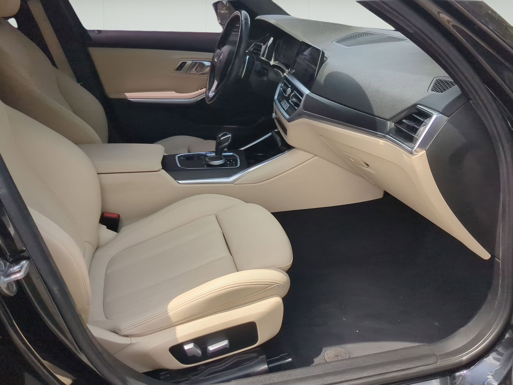 Used 2021 BMW 330i Sedan RWD image 24