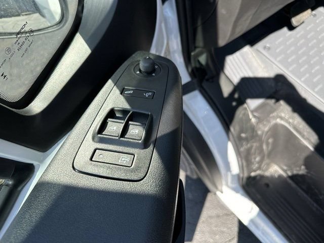 New 2024 RAM ProMaster 2500 w/ Safety Group FWD image 9