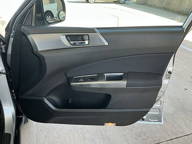 Used 2012 Subaru Forester 2.5X Premium image 10
