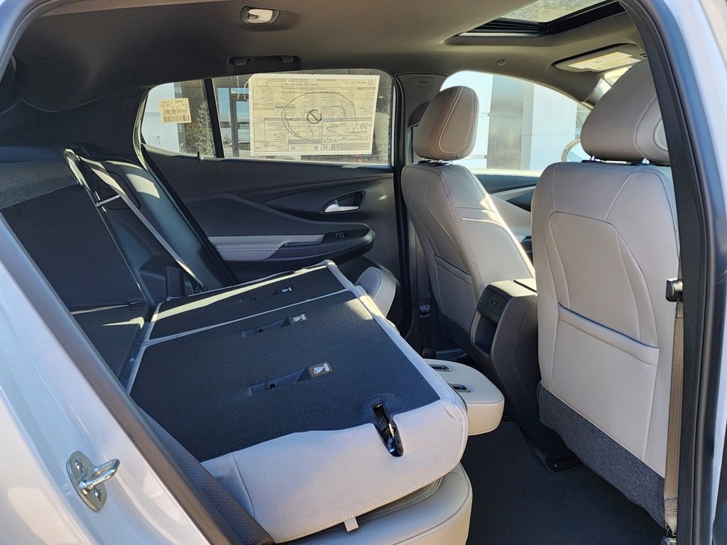 New 2026 Buick Envista Avenir image 43