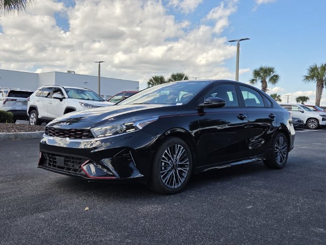 Used 2024 Kia Forte GT-Line FWD image 2