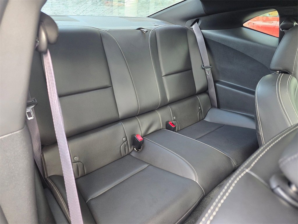 Used 2015 Chevrolet Camaro SS w/ Green Flash Special Edition image 12