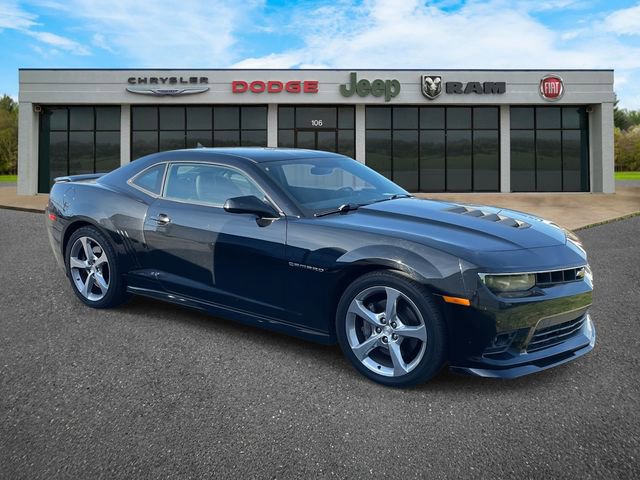 Used 2014 Chevrolet Camaro SS image 2