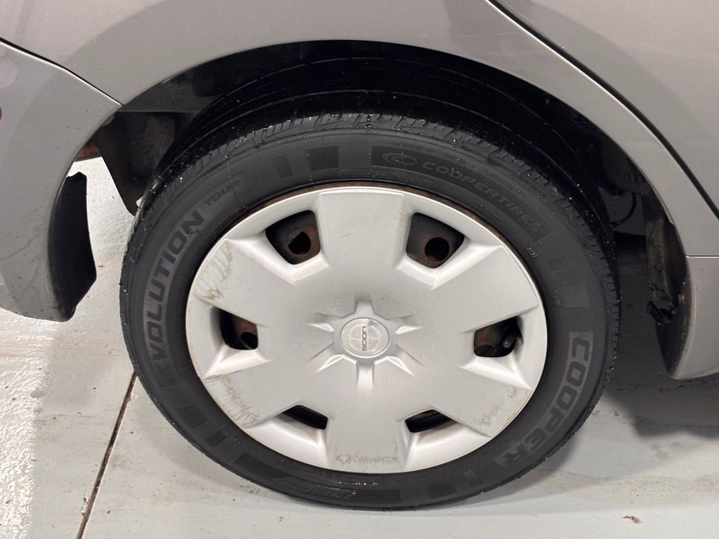 Used 2005 Scion xA image 33