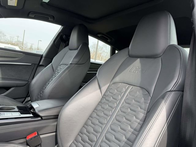 Used 2024 Audi RS 7 Performance image 10