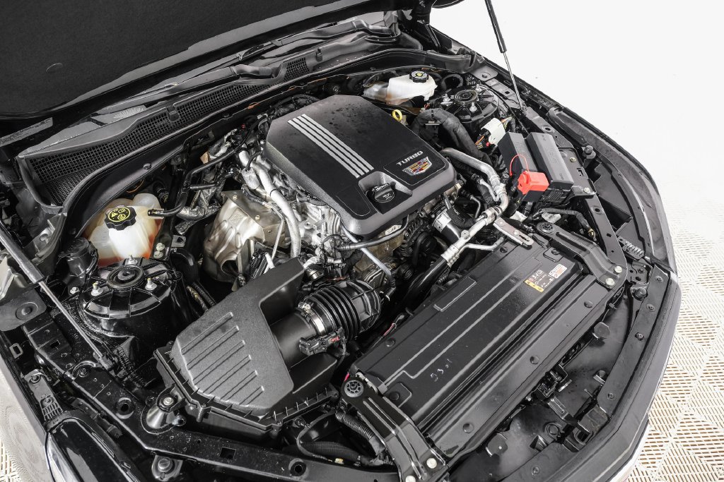 Used 2023 Cadillac CT4 Luxury w/ Sun And Sound Package RWD image 57