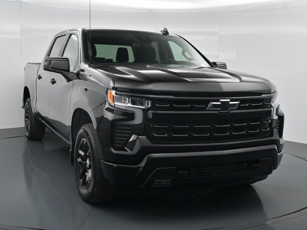 Used 2026 Chevrolet Silverado 1500 RST RWD image 3