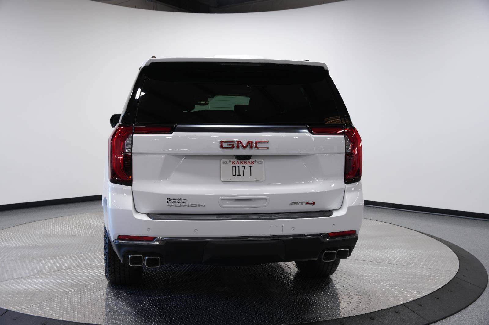 New 2026 GMC Yukon XL AT4 w/ AT4 Premium Plus Package AWD/4WD image 54