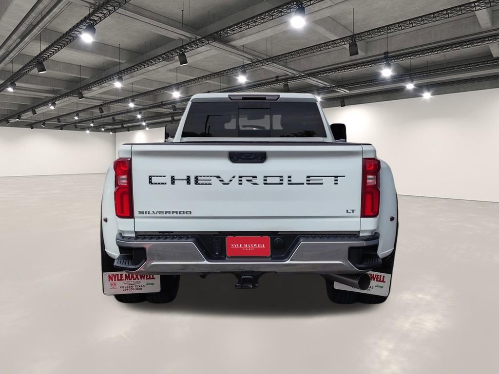 Used 2024 Chevrolet Silverado 3500 LT w/ Convenience Package RWD image 15