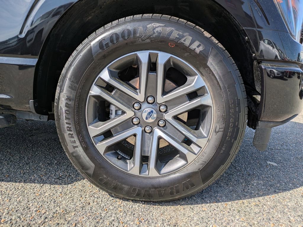Used 2023 Ford F150 XL w/ STX Appearance Package RWD image 12