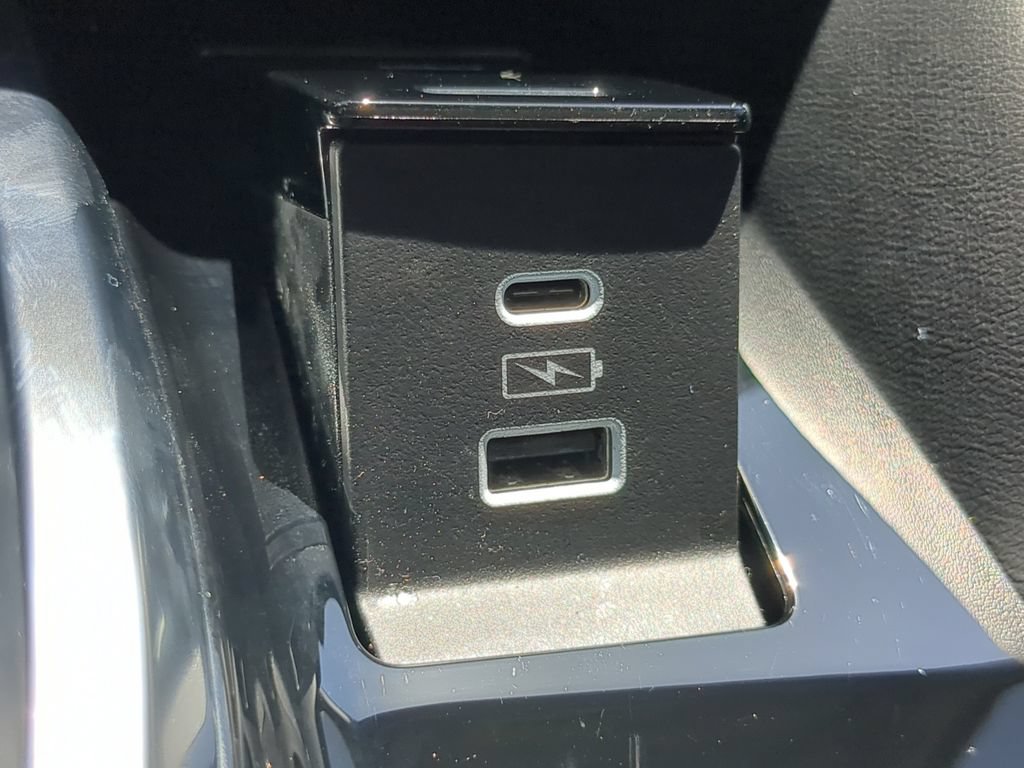 Used 2024 Acura MDX w/ Technology Package FWD image 24