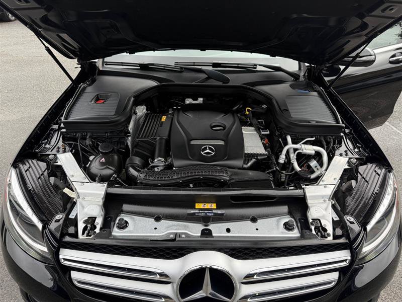 Used 2018 Mercedes-Benz GLC 300 image 18