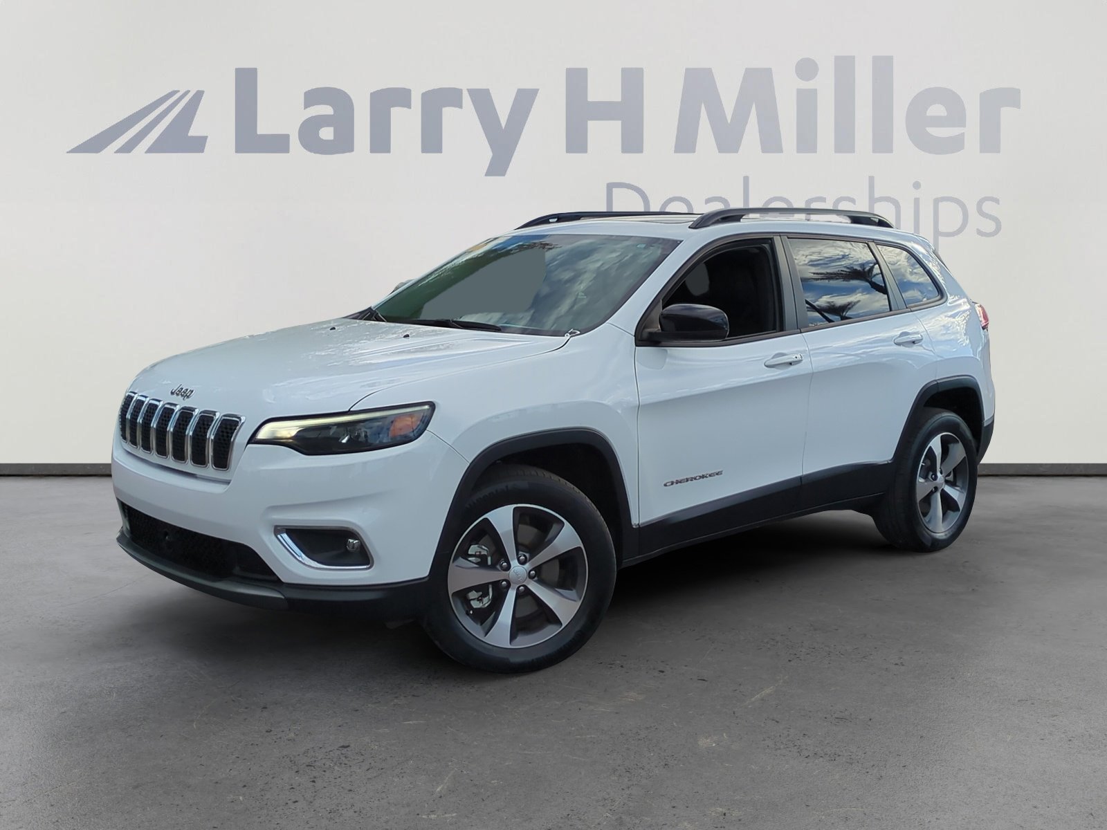 Certified 2022 Jeep Cherokee Limited image 1