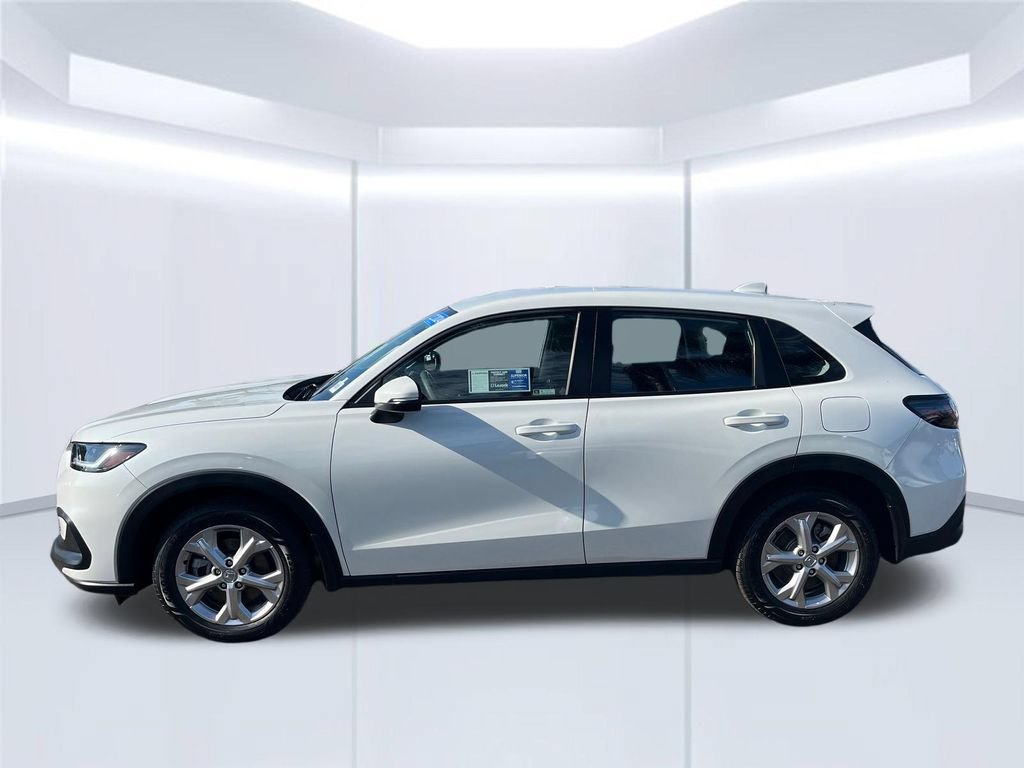 Certified 2024 Honda HR-V LX image 2