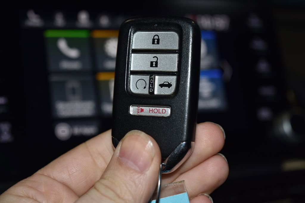 Used 2020 Honda Accord EX-L image 18