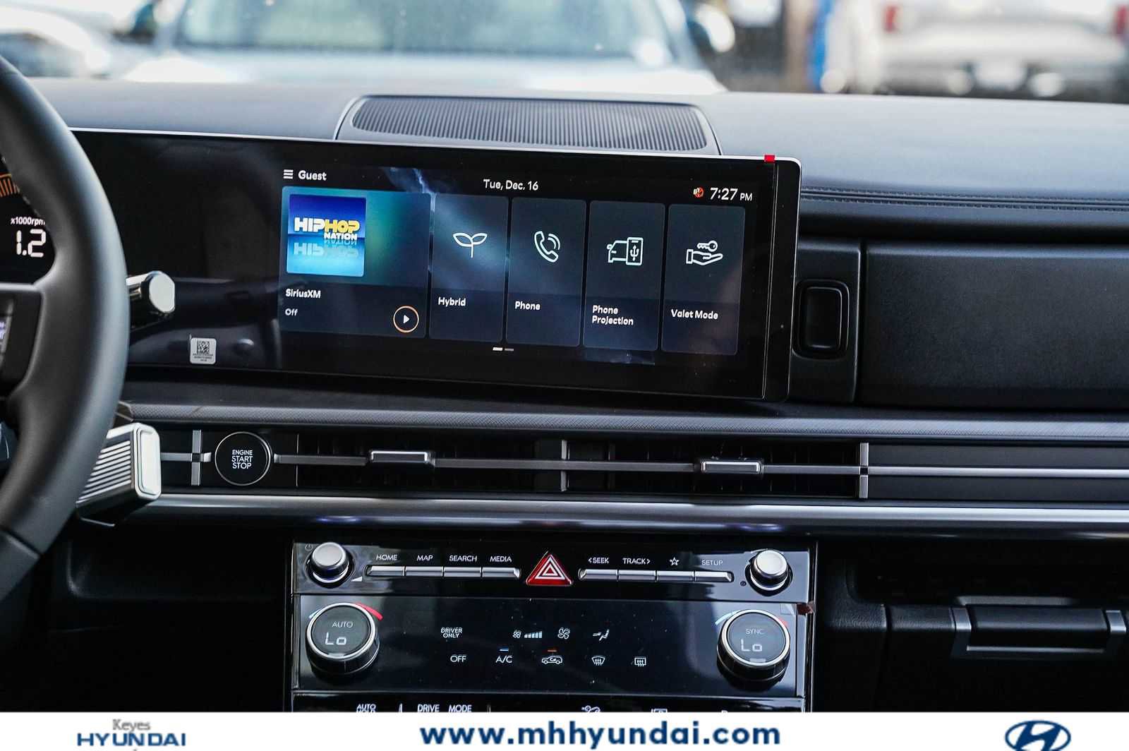 New 2026 Hyundai Santa Fe SE FWD image 14