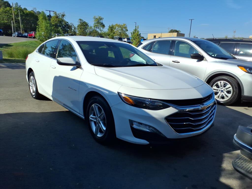Used 2024 Chevrolet Malibu LT