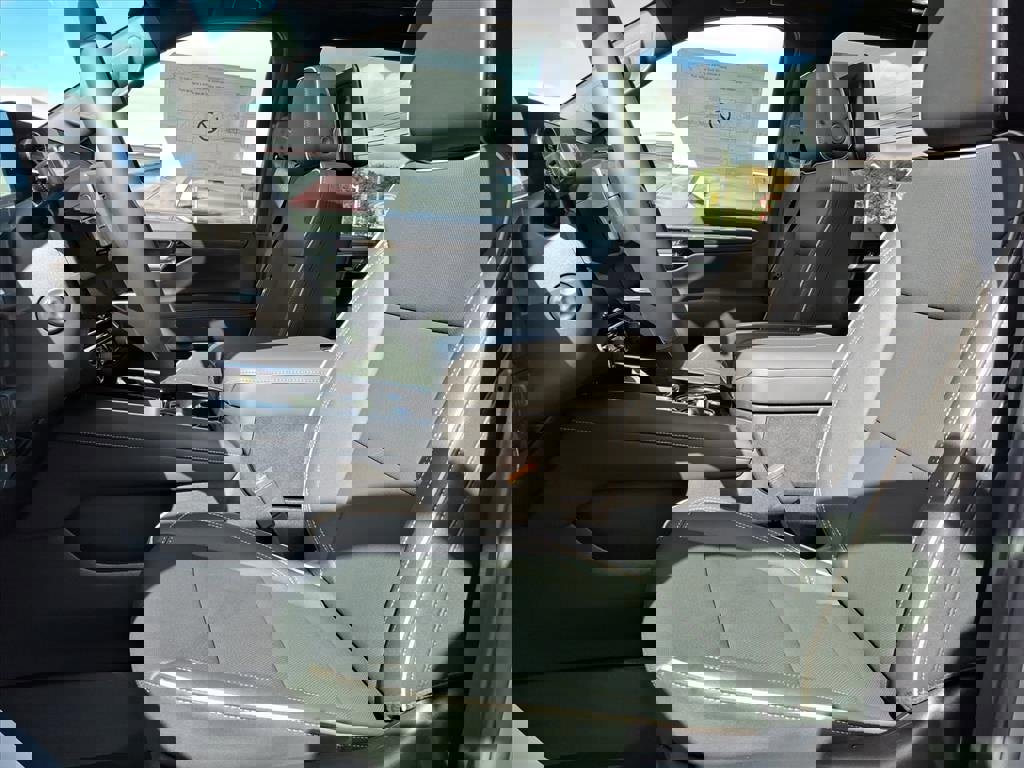 New 2026 Chevrolet Suburban Premier image 15