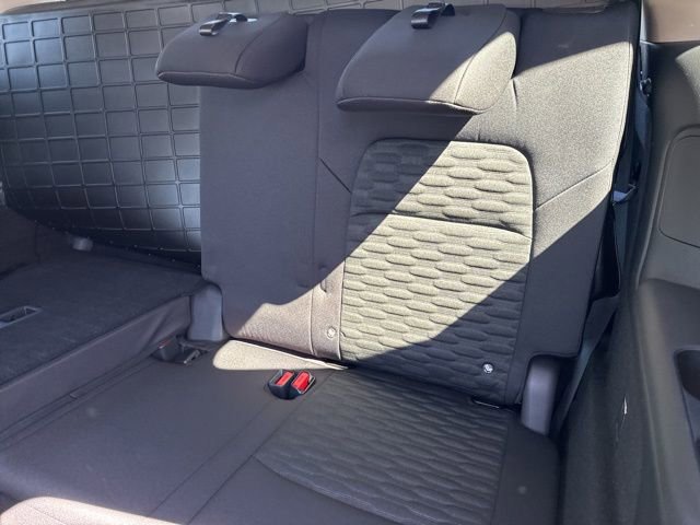 Used 2022 Nissan Pathfinder SV image 17