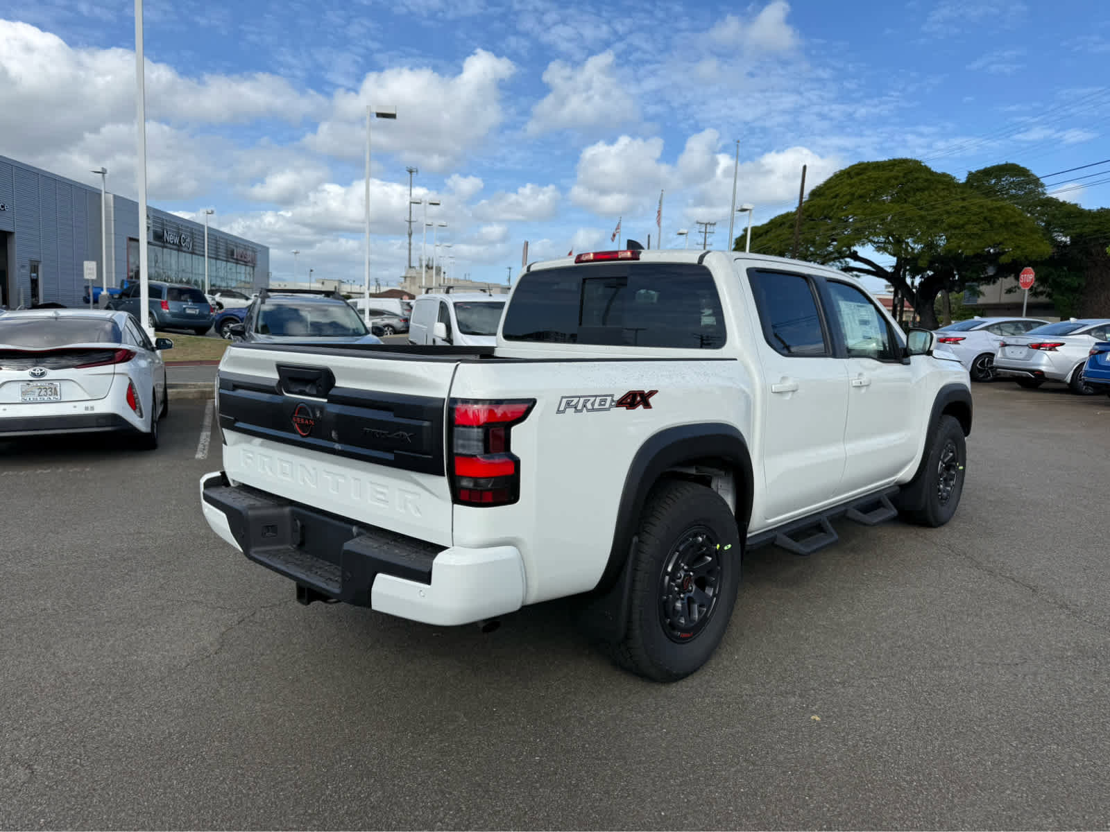New 2026 Nissan Frontier PRO-4X image 3