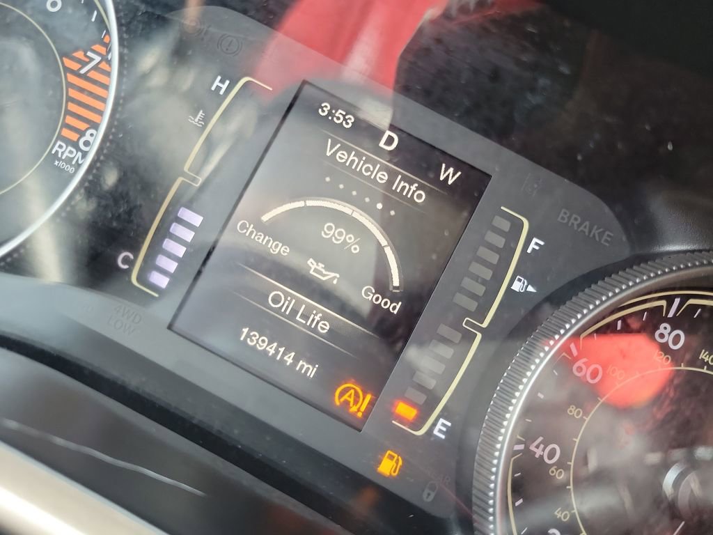 Used 2016 Jeep Cherokee Latitude FWD image 36