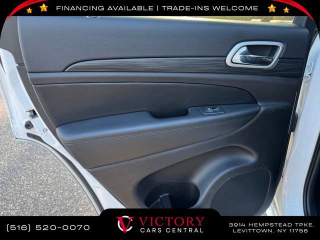 Used 2021 Jeep Grand Cherokee Laredo X image 14