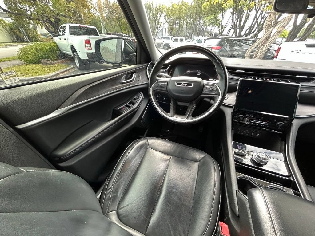 Certified 2021 Jeep Grand Cherokee L Limited AWD/4WD image 9