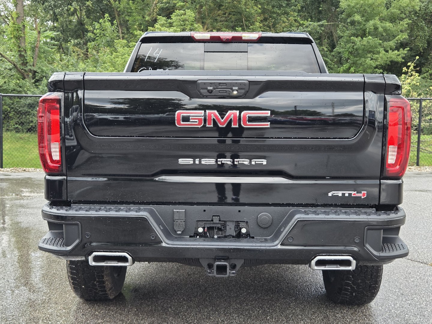 New 2026 GMC Sierra 1500 AT4 w/ AT4 Premium Package AWD/4WD image 18