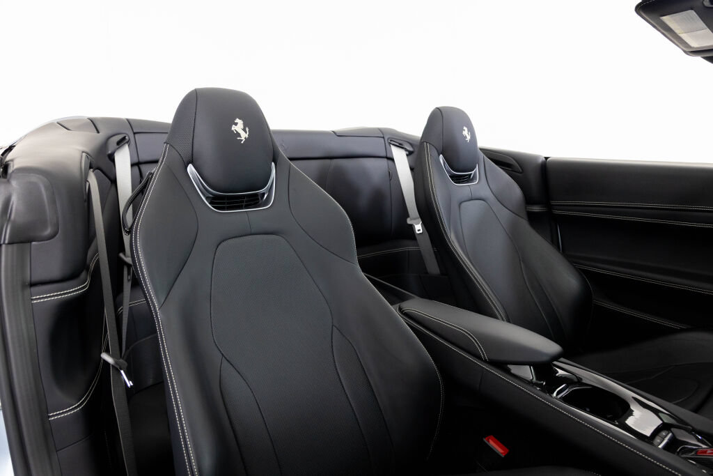 Certified 2023 Ferrari Portofino M RWD image 48