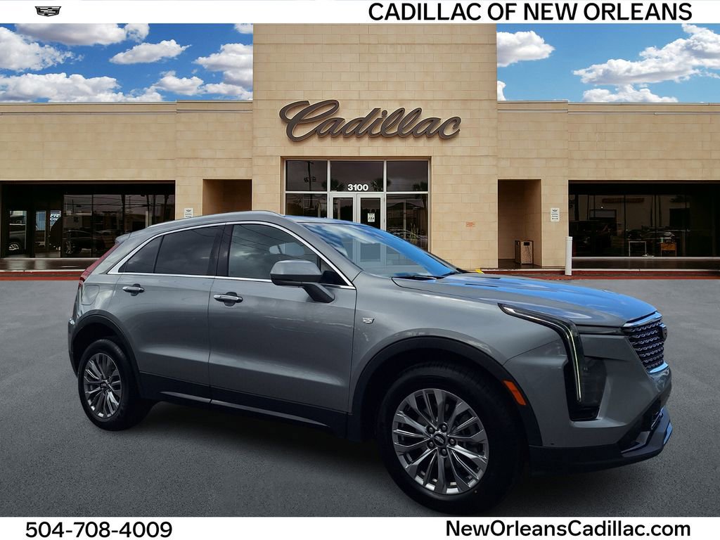 Used 2024 Cadillac XT4 Premium Luxury image 1