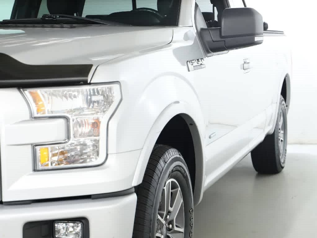 Used 2017 Ford F150 XLT w/ Equipment Group 302A Luxury AWD/4WD image 4