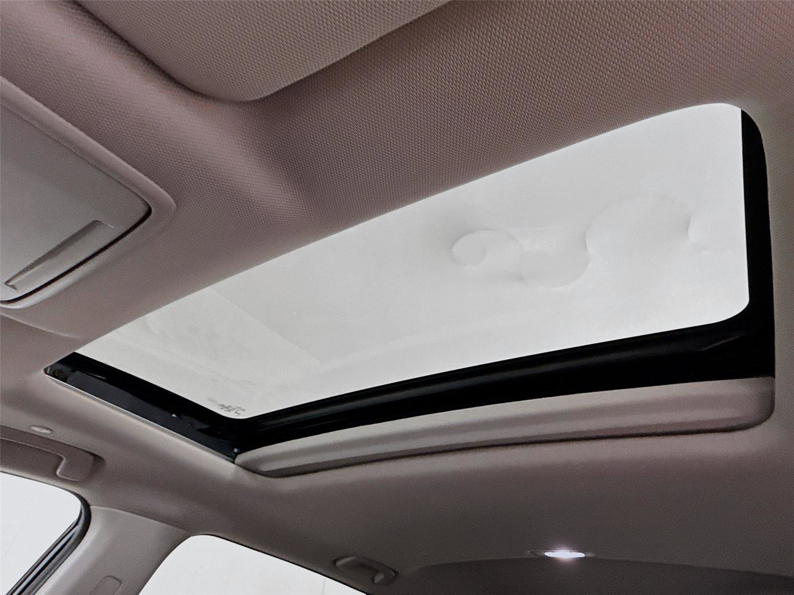 Certified 2024 Honda CR-V EX image 17