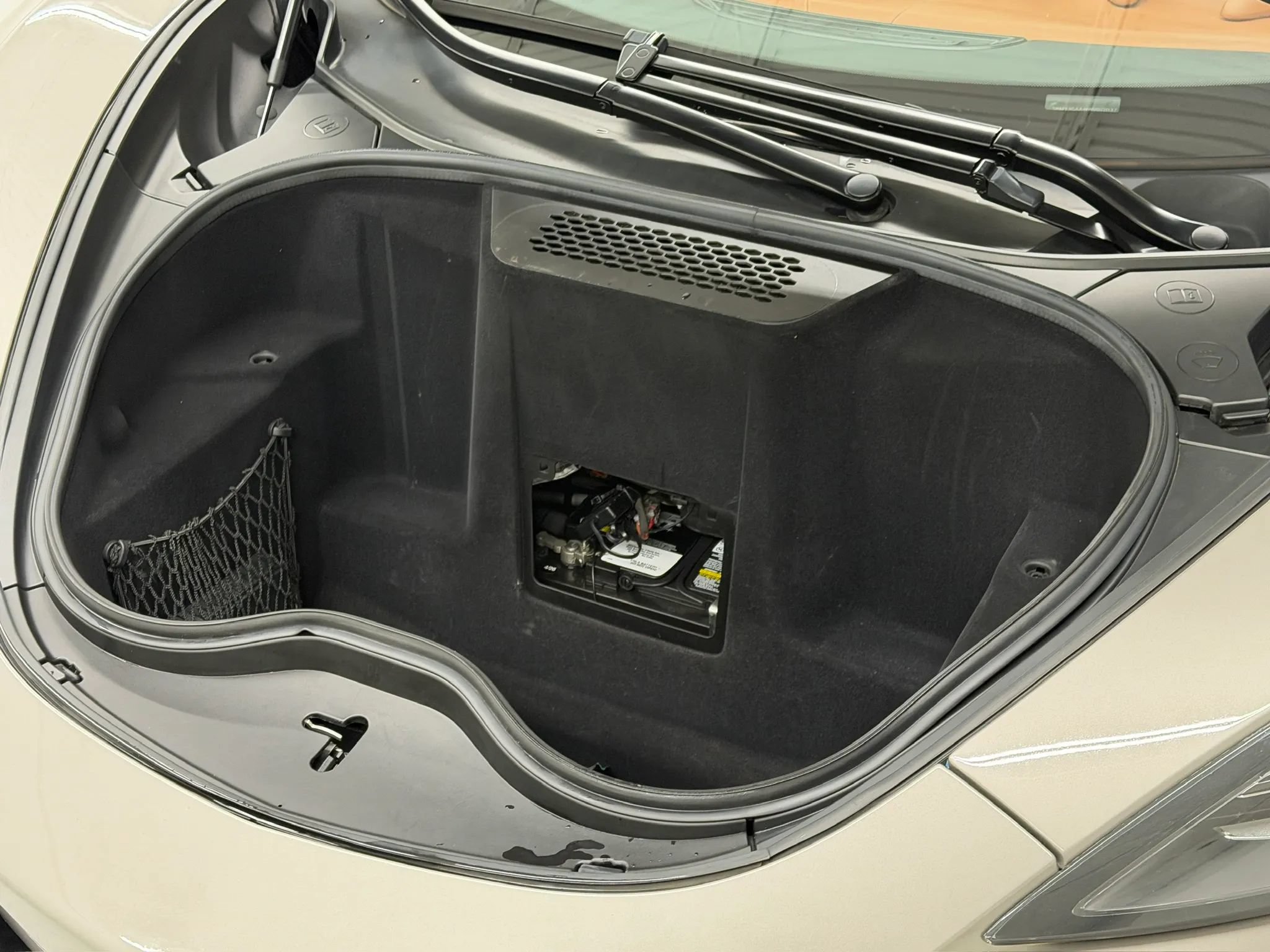 Used 2017 McLaren 570S RWD image 83