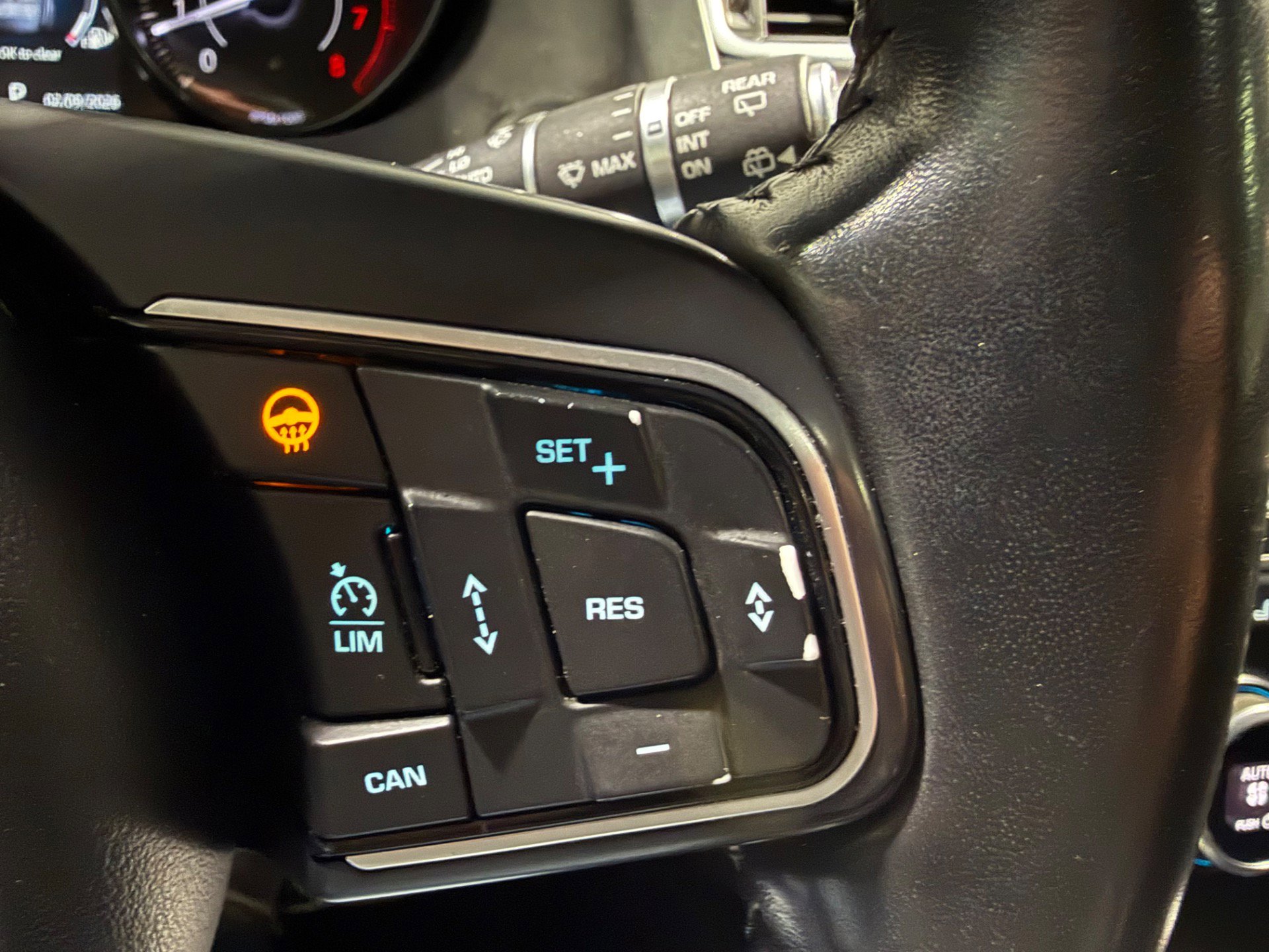 Used 2018 Jaguar E-PACE S image 24