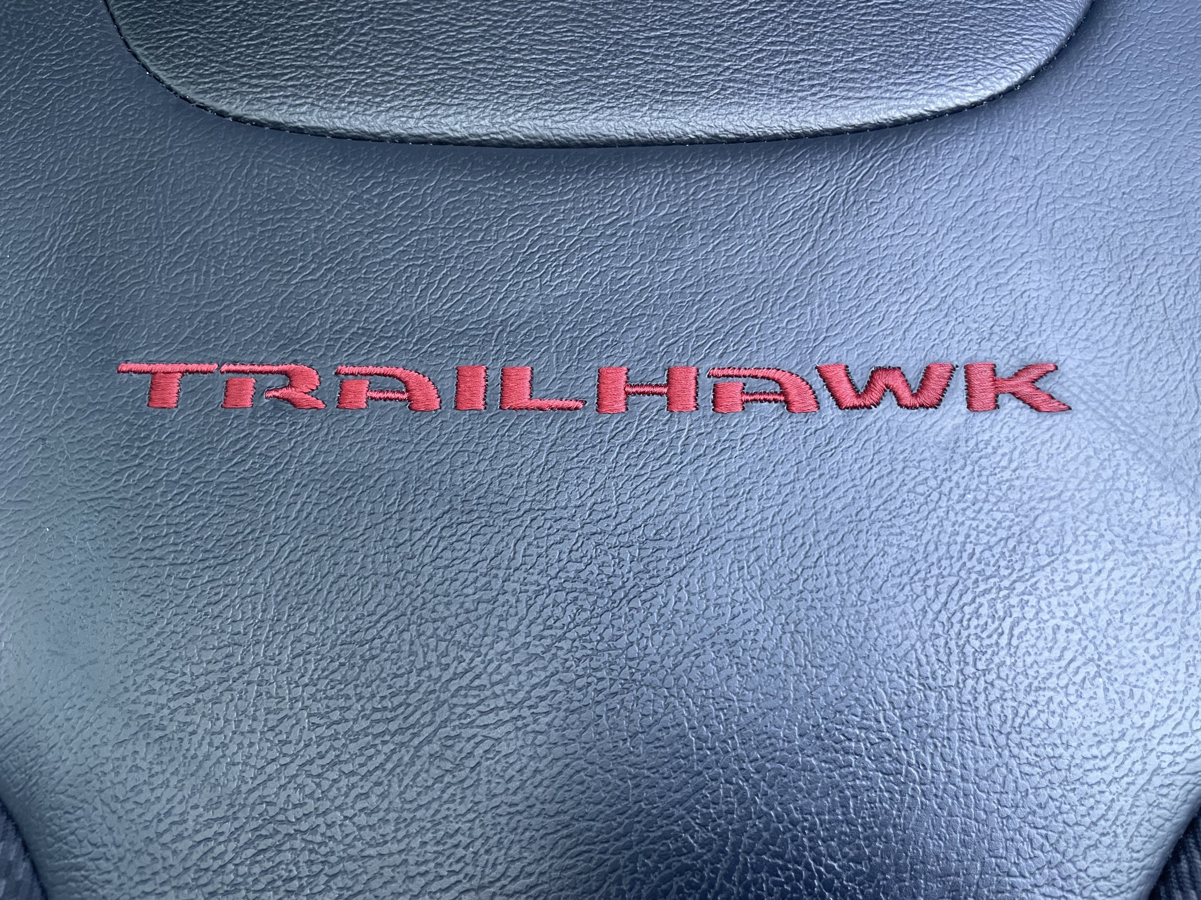 Used 2022 Jeep Compass Trailhawk w/ Trailhawk Convenience Group AWD/4WD image 38