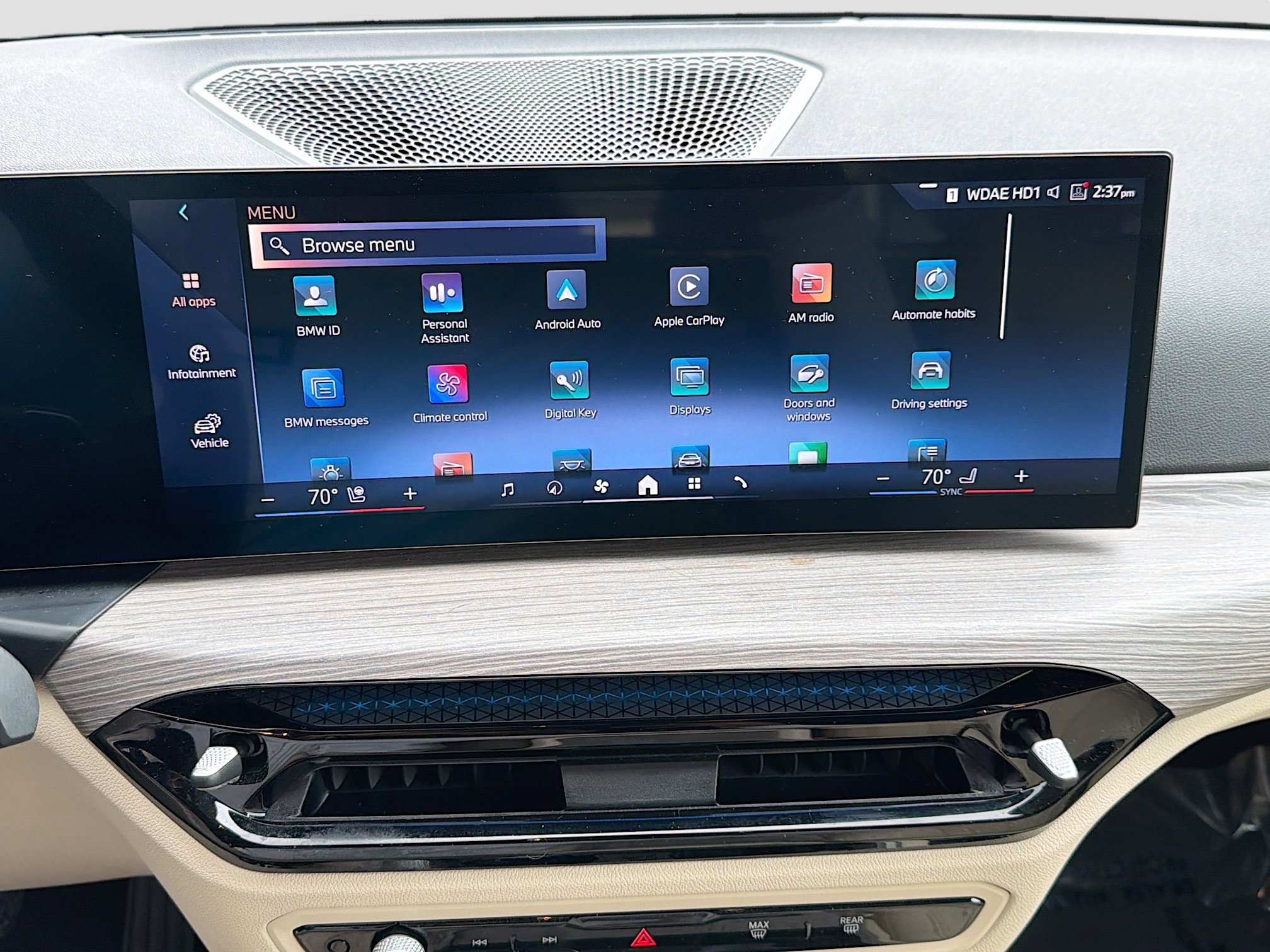 Used 2025 BMW 330i Sedan w/ Convenience Package image 30