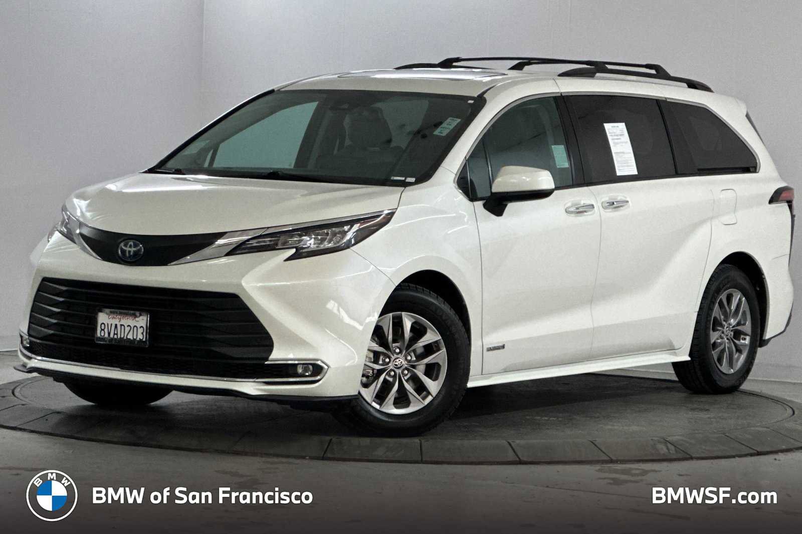 Used 2021 Toyota Sienna XLE