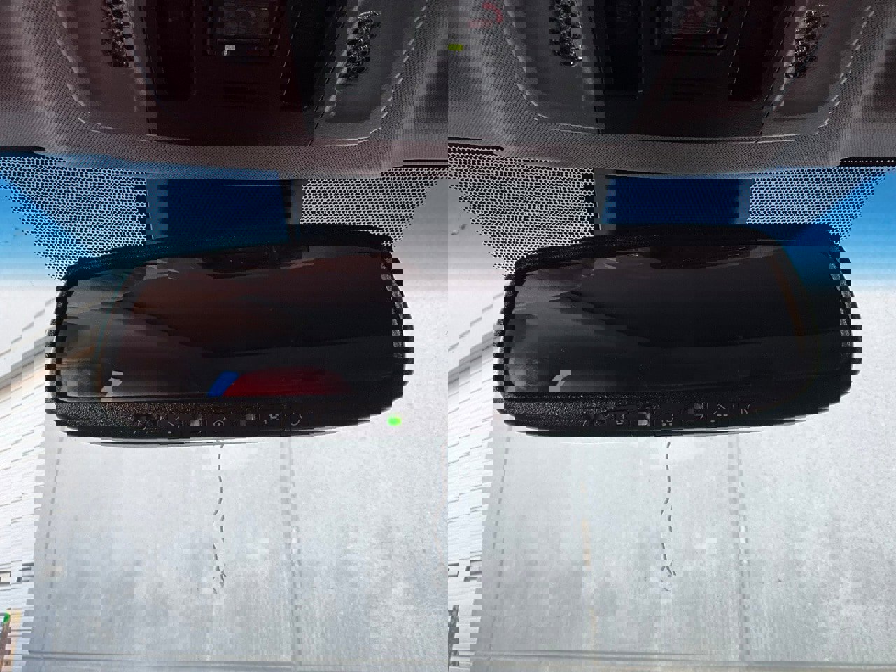 Used 2020 Toyota Camry XSE image 17