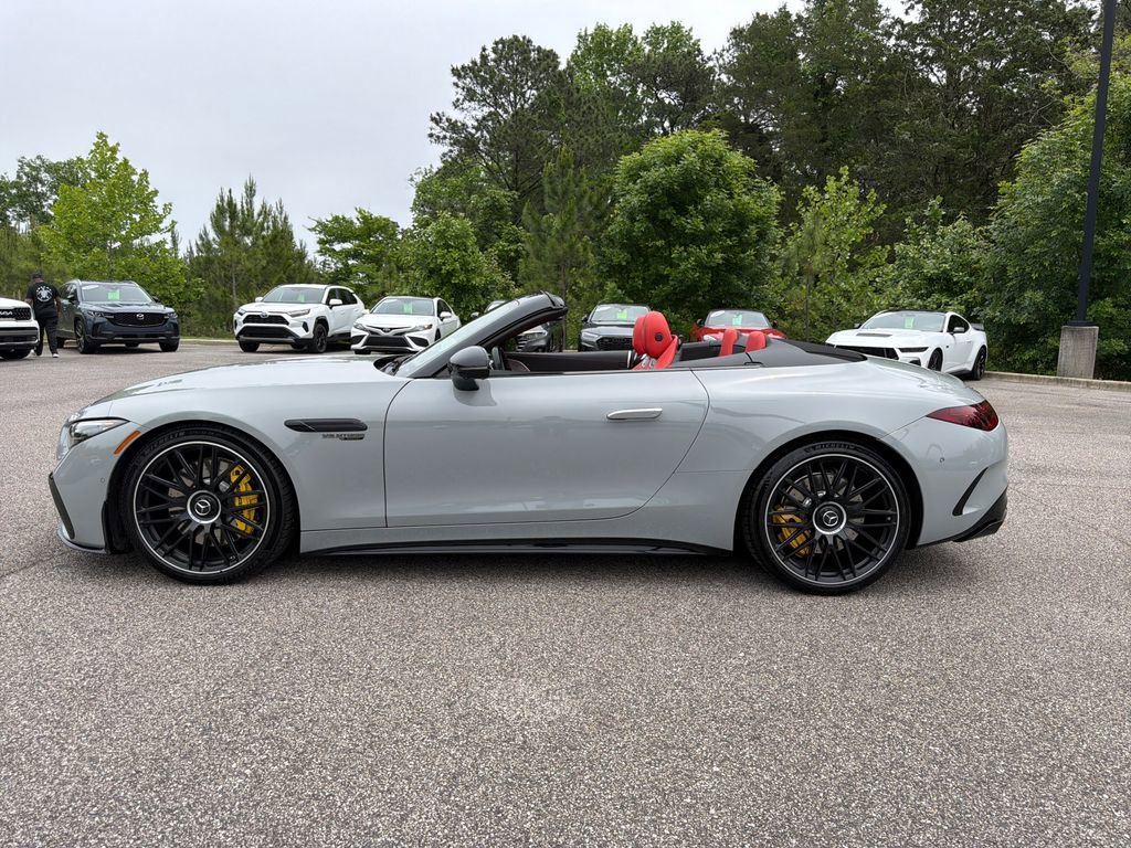 Certified 2022 Mercedes-Benz SL 63 AMG 4MATIC image 28