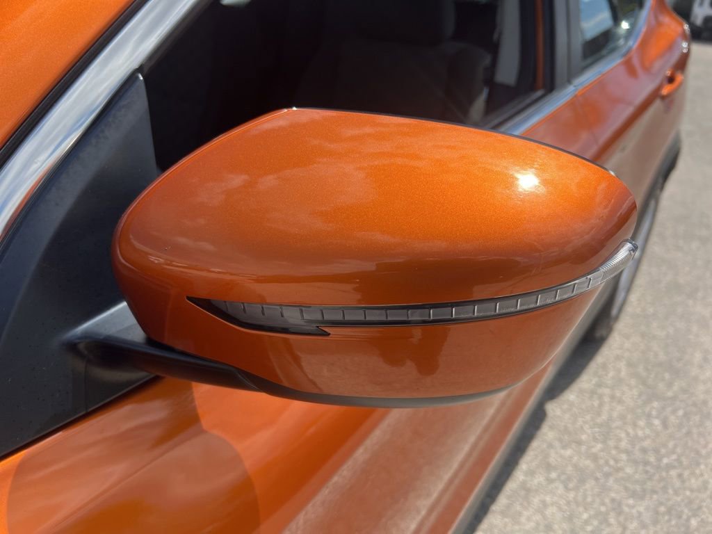 Used 2017 Nissan Rogue Sport SV w/ SV All-Weather Package AWD/4WD image 31