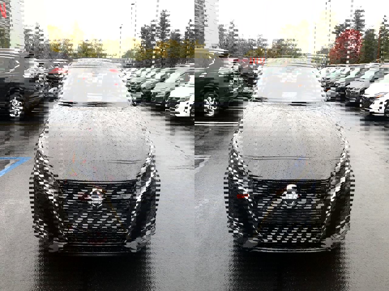 New 2025 Nissan Altima 2.5 SR w/ SR Premium Package image 16