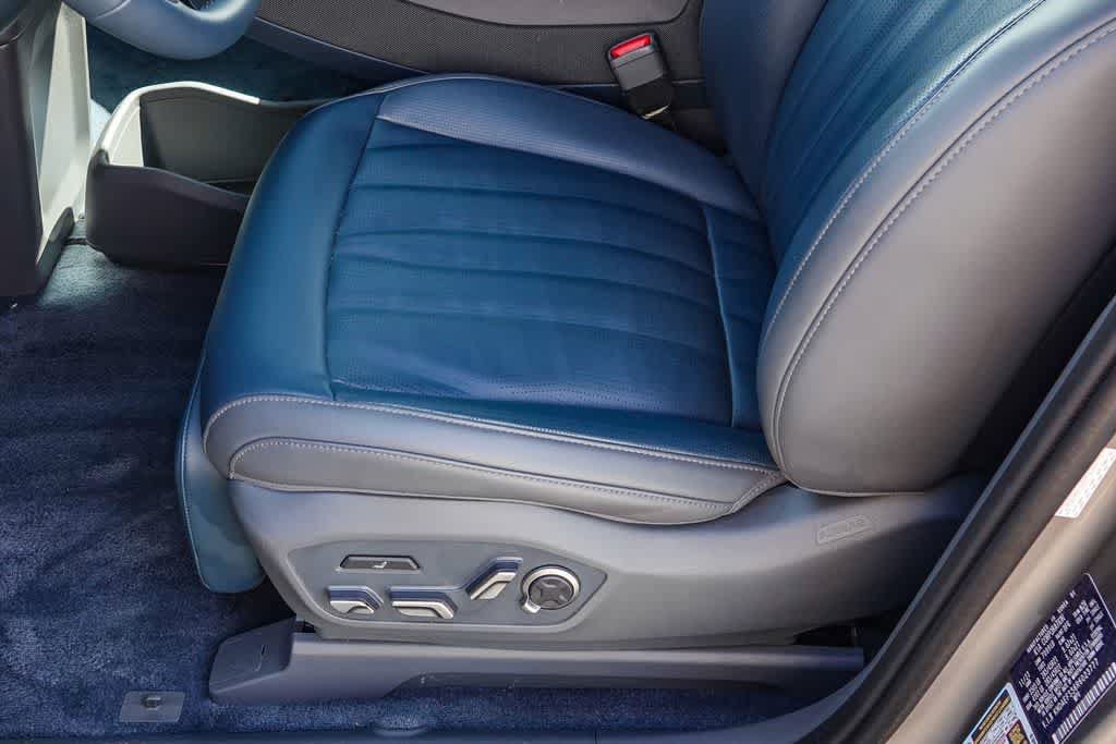 Certified 2024 Kia EV9 GT-Line AWD/4WD image 20