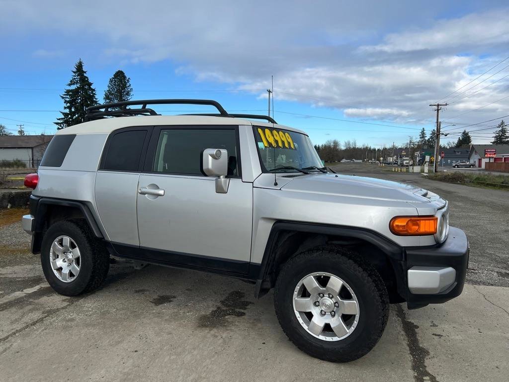 Used 2008 Toyota FJ Cruiser 4WD image 3