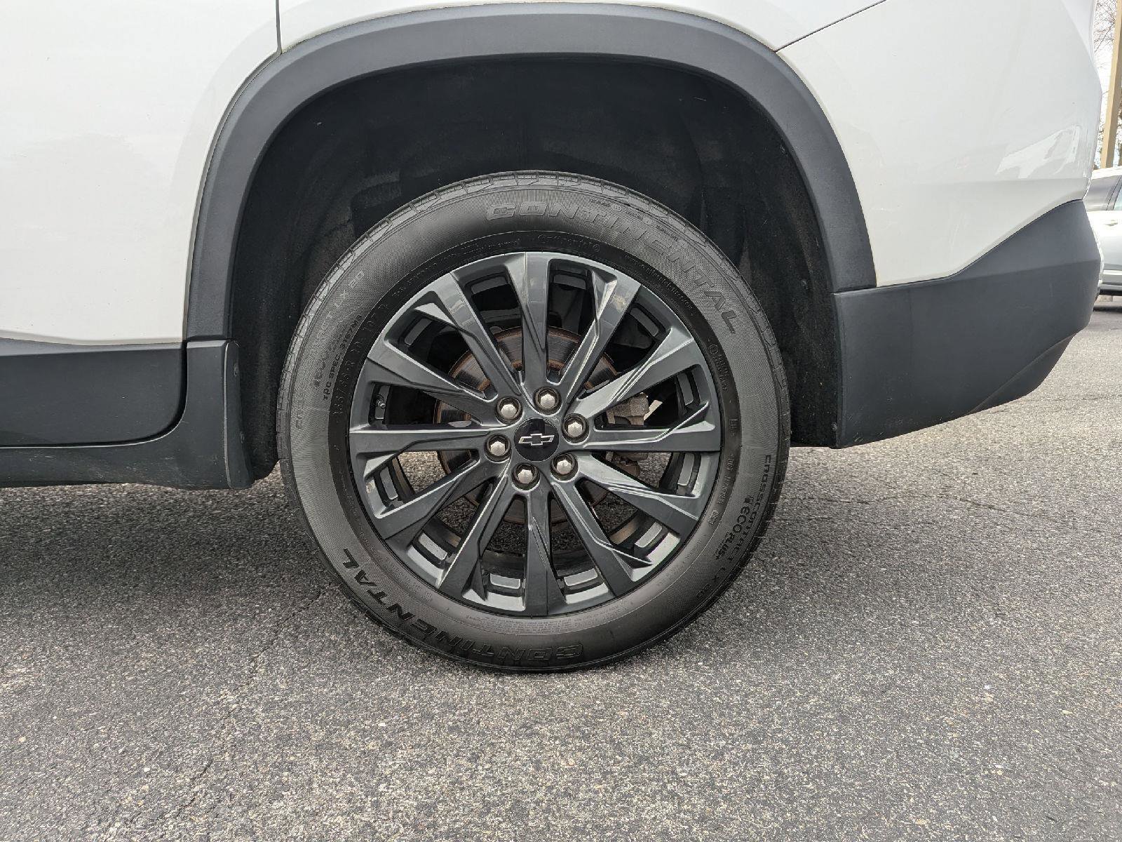 Used 2019 Chevrolet Traverse LT w/ LPO, Blackout Package image 12